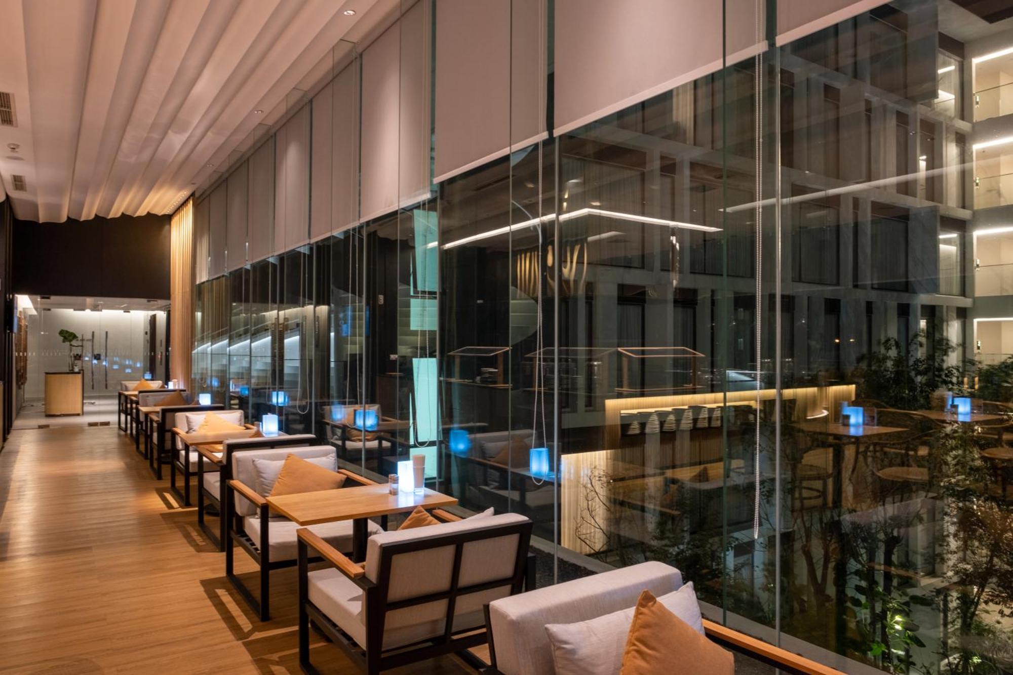 Dusitd2 Hua Hin Hotell Exteriör bild